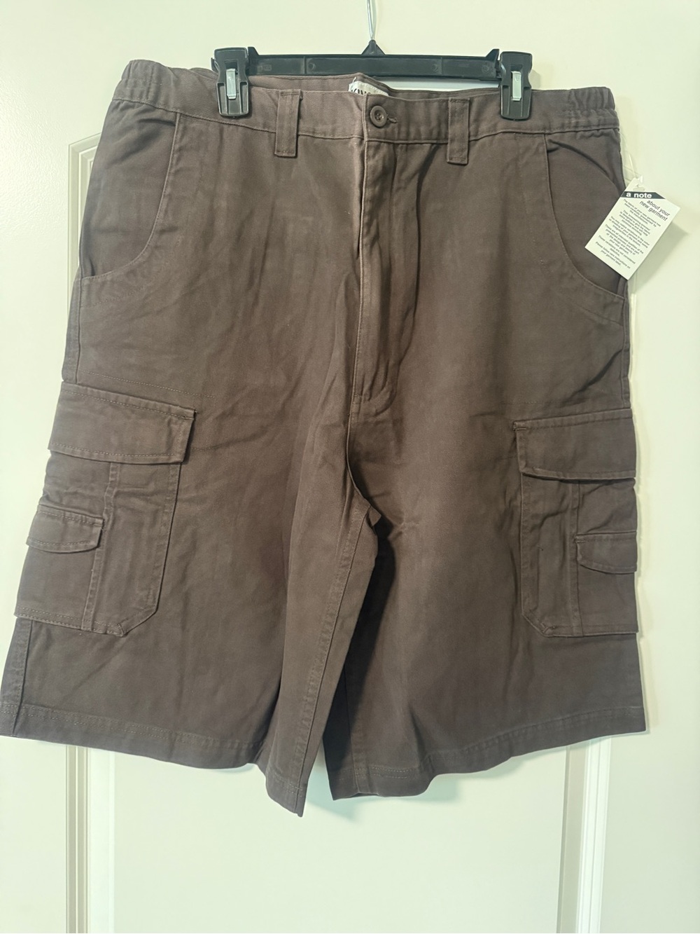 Men's Brown Cargo Shorts with Utility Pockets